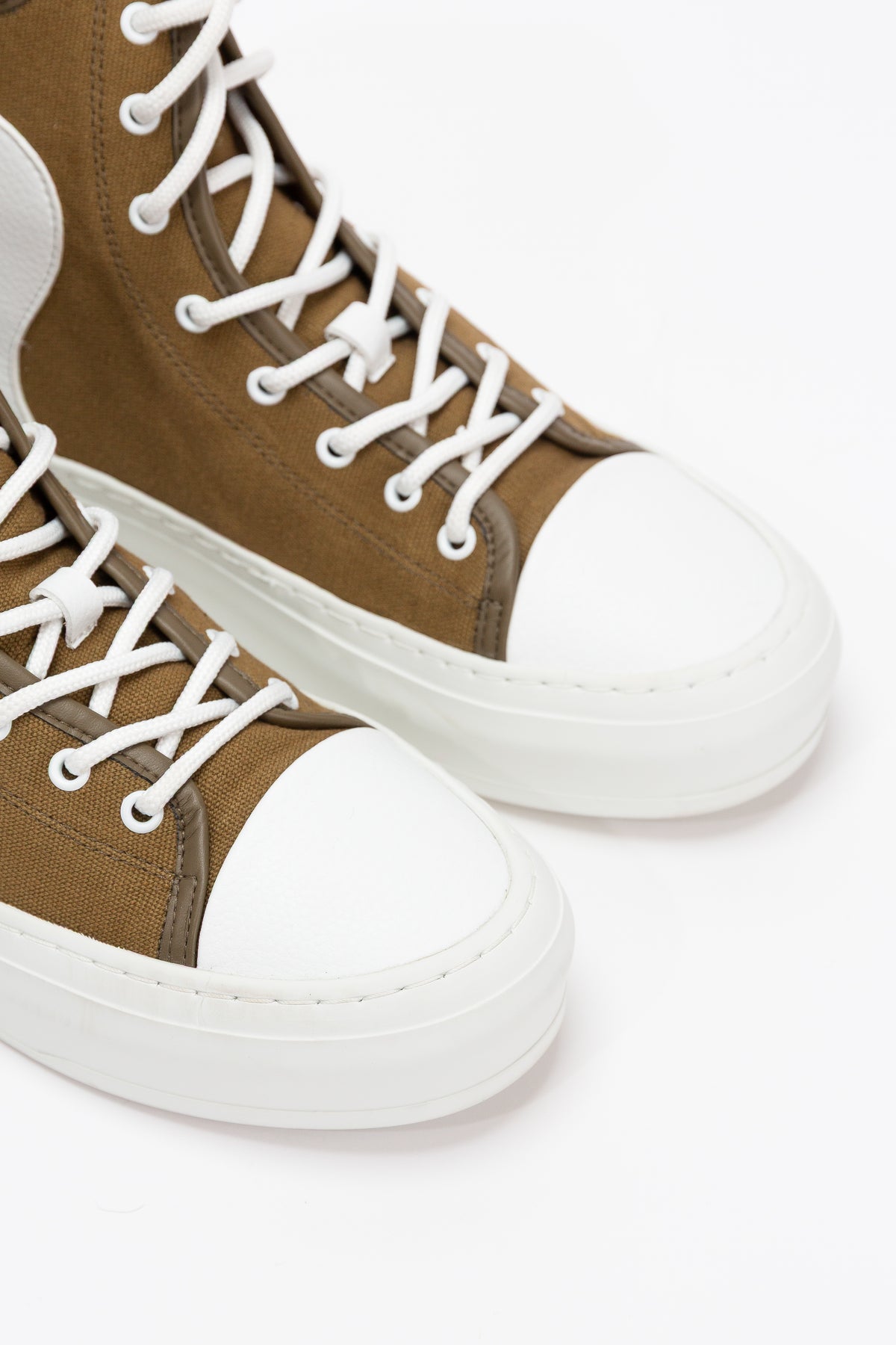 Tsotsi High Top Sneakers (Unisex)
