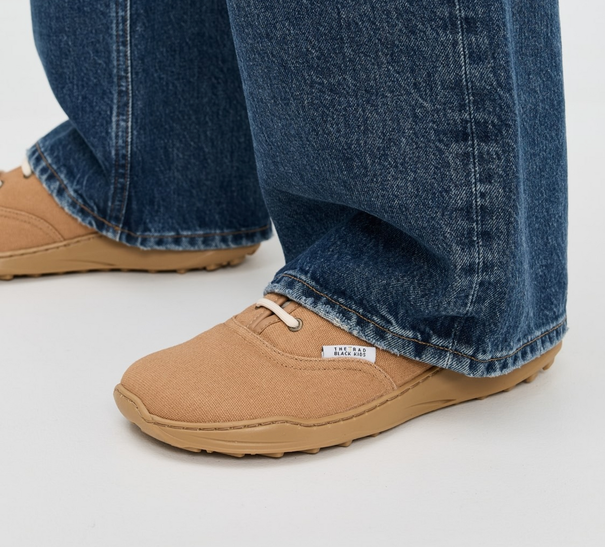 Plimsoll Barefoot Runner (Brown)